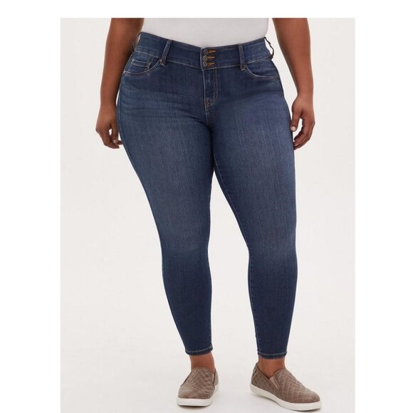 Plus Size 18 Tall Torrid Jegging Jeans NEW womens - Picture 1 of 5